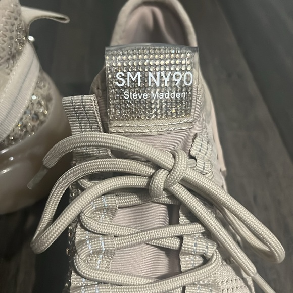 Steve Madden Blush crystal sneakers - Picture 10 of 11